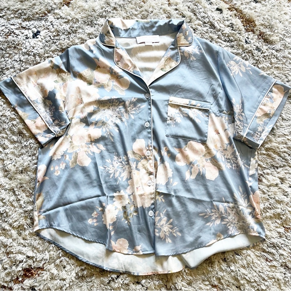 Birdy Grey Blue Floral Short Sleeve Pajama Top